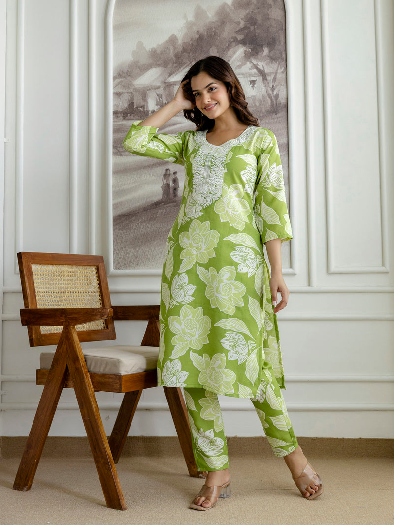 Lightgreen Slub Magic Cotton Digital Print Kurta Palazzo Set For Woman's