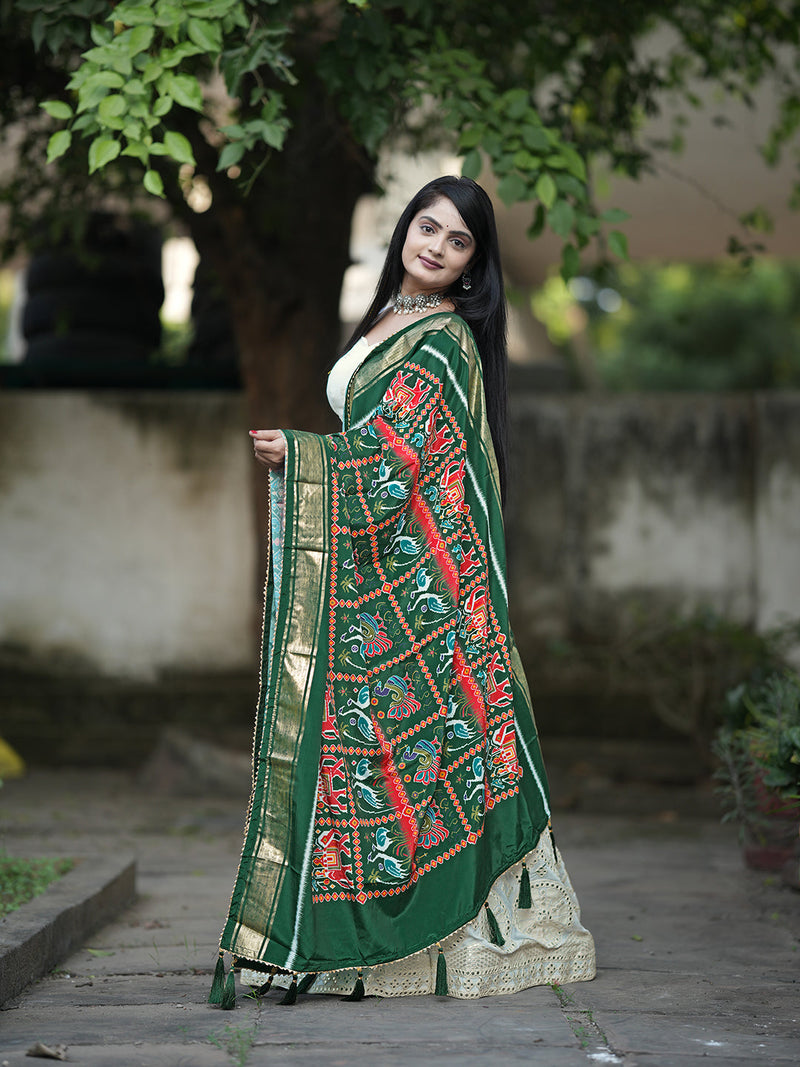 Georgette Embroidery Lehenga Choli with Dupatta I Navratri Stylish Lehenga Choli for women Trendmallsin